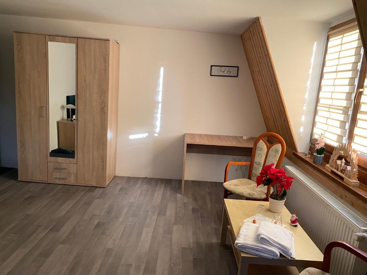 Zimmervermietung Abir Dresden Exteriör bild